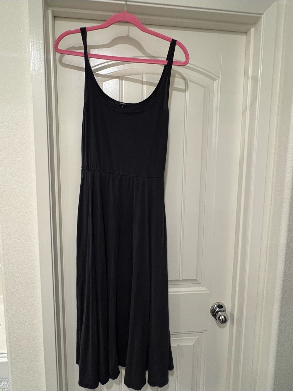 Quince Classic Black Sleeveless Midi Dress - size small